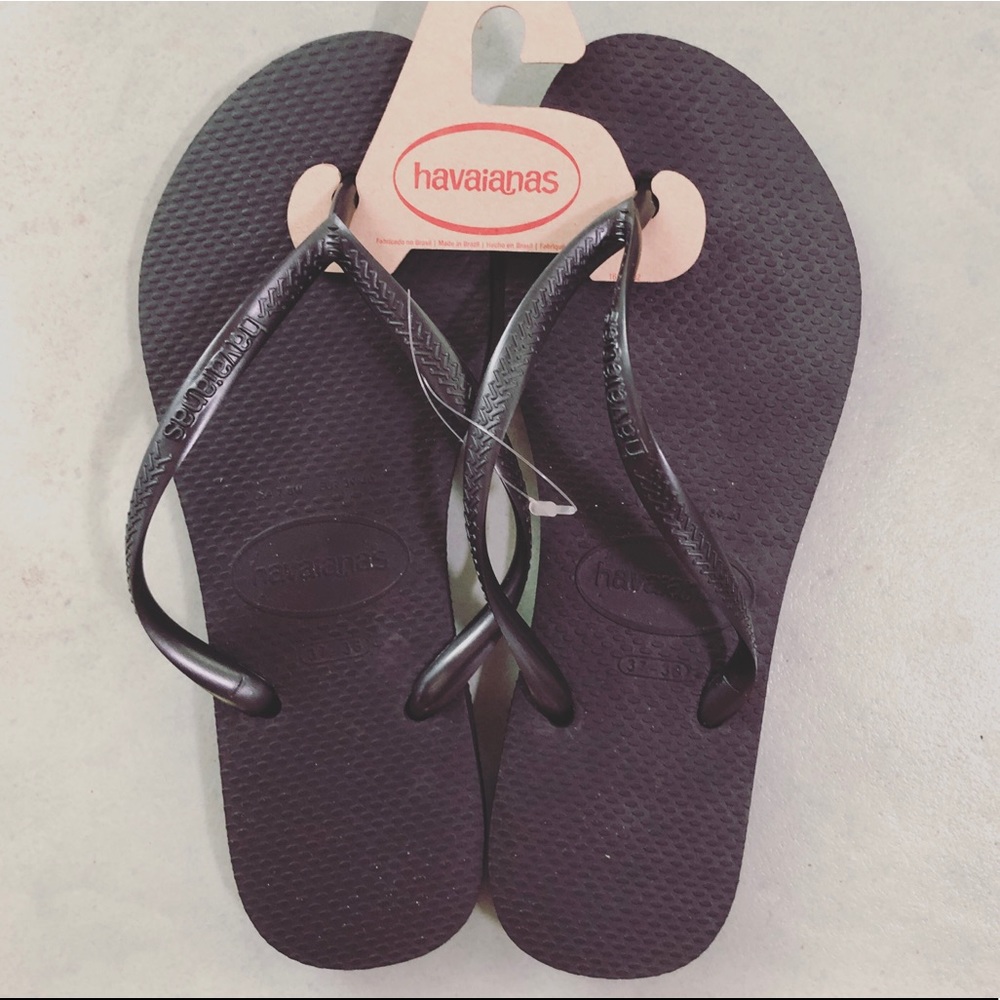 NWT Havianas 7/8